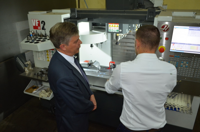 24.07.2018. Vigemark pored mašine čiju nabavku je sufinansirala EU