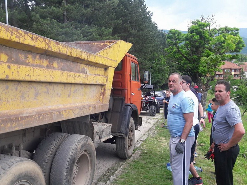 33553729 2065548887019571 2733643510199615488 n