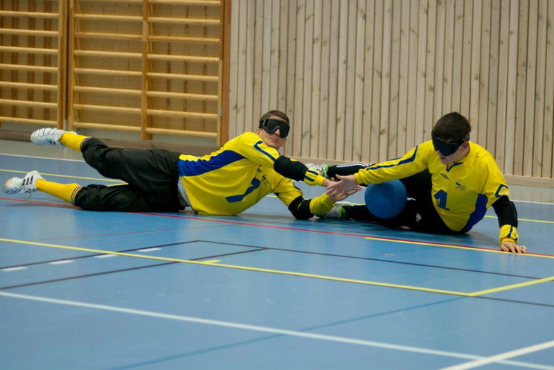 Џена Ајдиновић десно у акцији