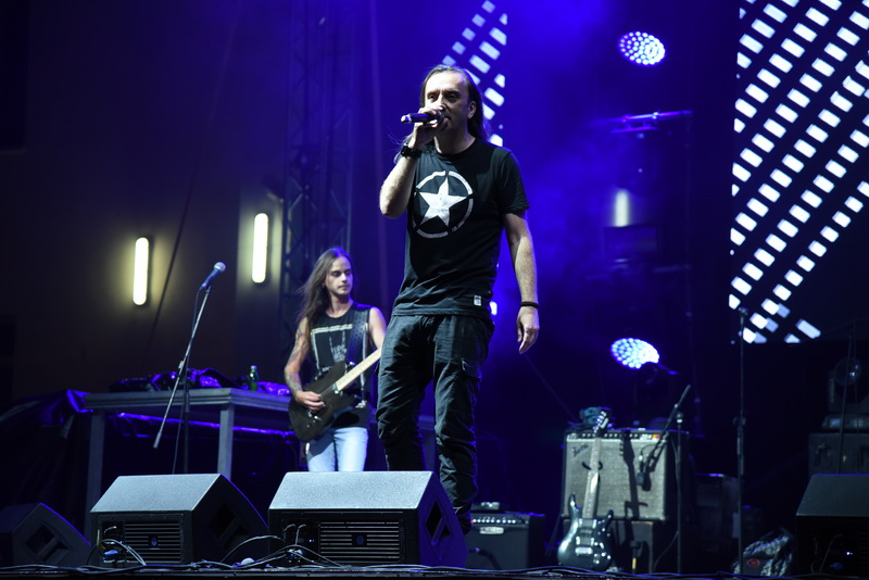 Бени Нон Стоп 1