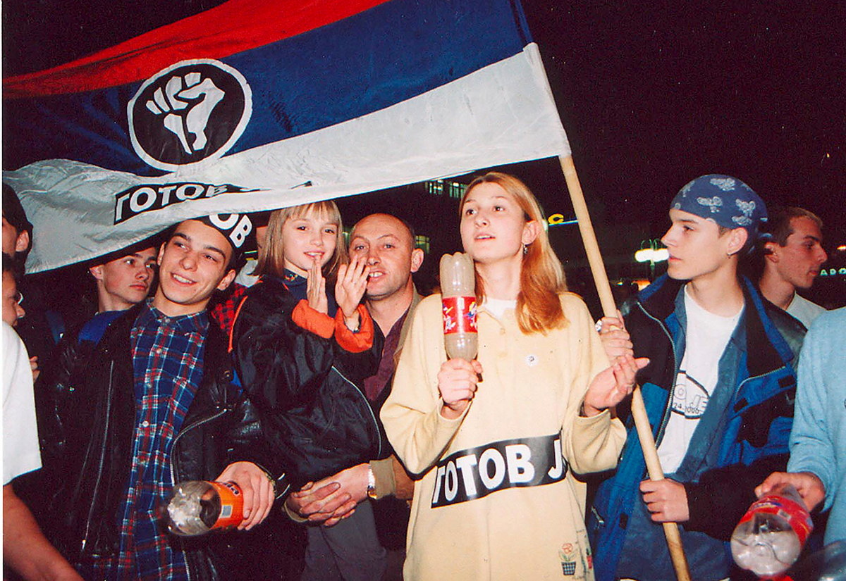 File photo. Citizen protests against the Slobodan Milošević regime in Niš during 2000.