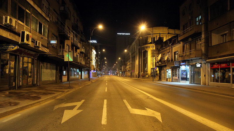 Curfew policijski cas in Nis 05