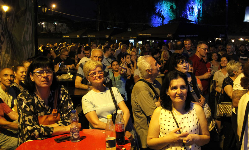 Me sam Saban Publika