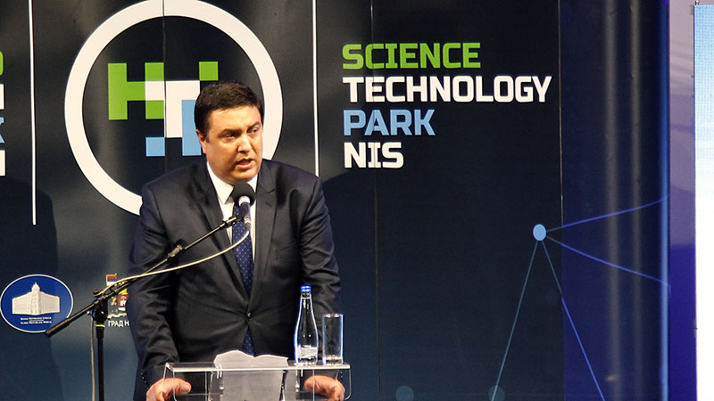 Naucno tehnoloski park 1