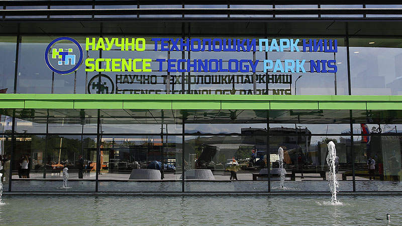 Naucno tehnoloski park 4