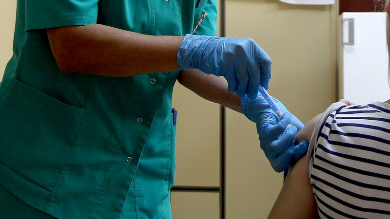 Vakcinacija Corona deca 06