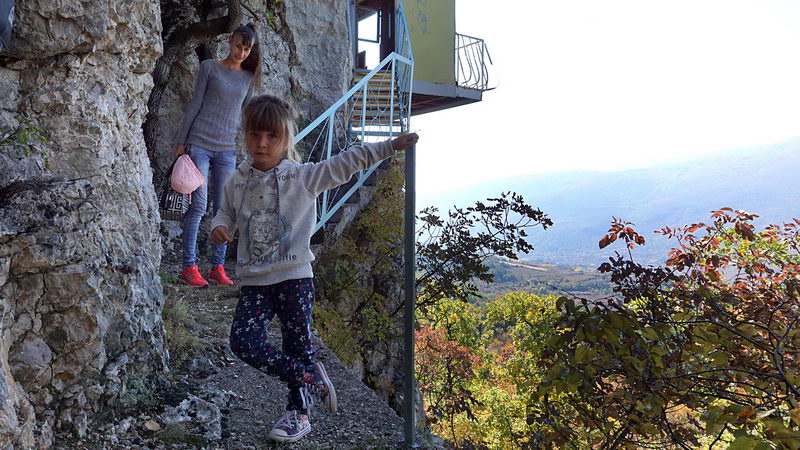 bela palanka kucanasteni 03