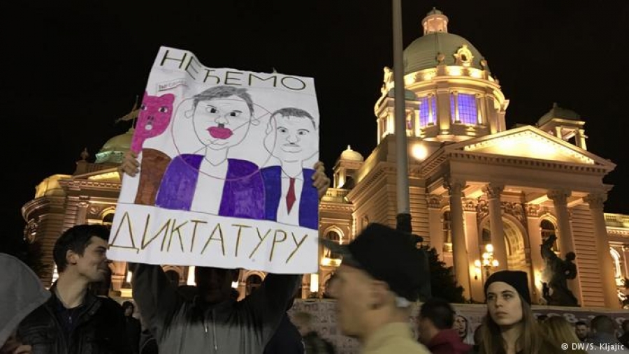 Zašto Evropa aplaudira Vučiću?