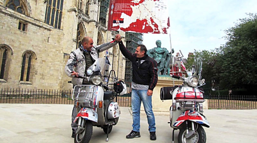 Vespama povezali Niš i Jork