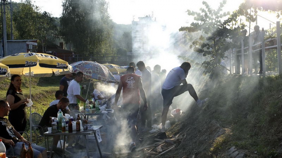 Medveđa: Izborna kampanja pod sačem