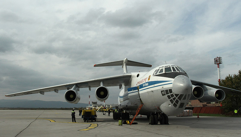 Aerodrom tender 4