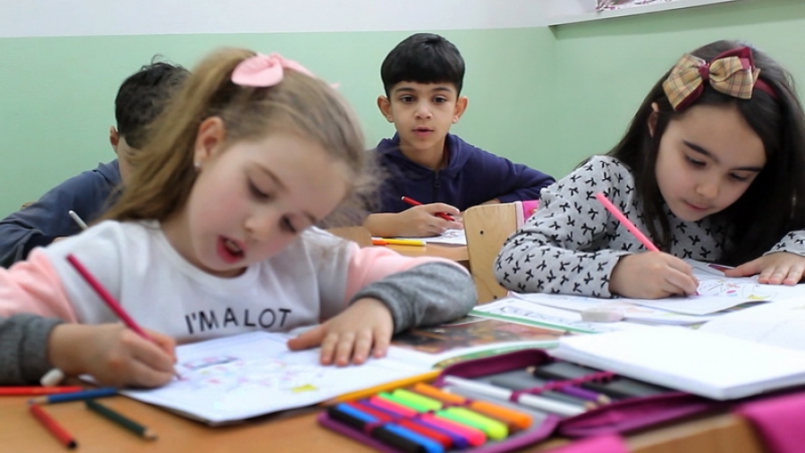 U istom odeljenju đaci prvaci iz Avganistana i Bele Palanke