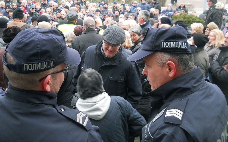protestradnikadrustvenihfirmi 2
