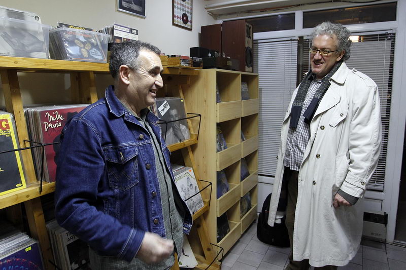 prodavnica gramofonskih ploca 07