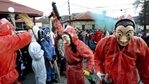 Politička satira na Vevčanski način