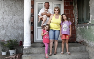 TROJE DECE &ndash; NAJVEĆA SREĆA NE&Scaron;IĆA IZ BELOTINCA