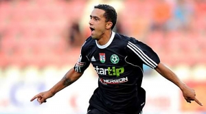 Football story - The thorny path to success